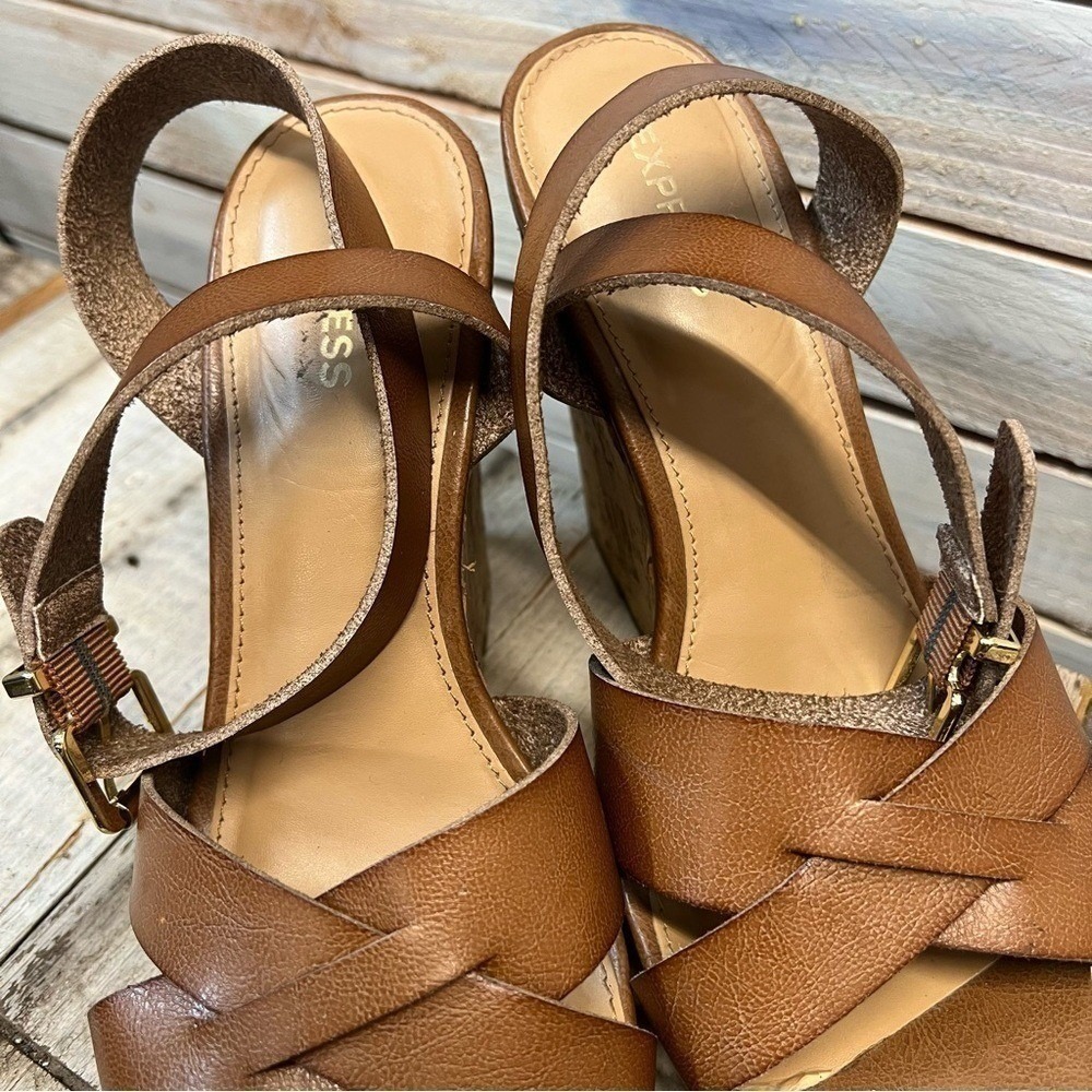 Express Tan Faux Leather Cork Wedge Platform Ankle Strap Sandals Size 8 - Picture 10 of 10